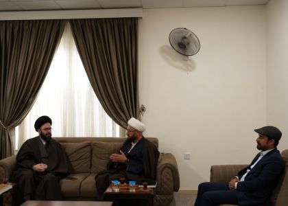 استقبال مدير مركز إحياء التراث الثقافيّ والدينيّ التابعة للعتبة الحسينيّة المقدّسة ـ فرع النجف الأشرف
